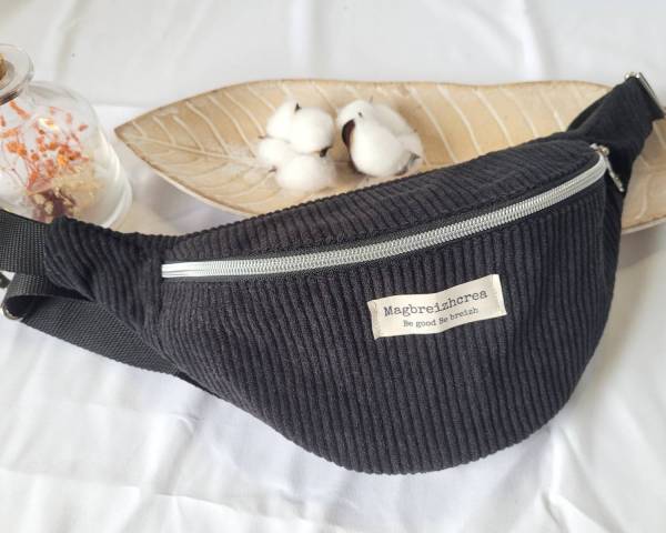 Sac Banane en Velours Ctel Noir  Cration Artisanale Bretonne