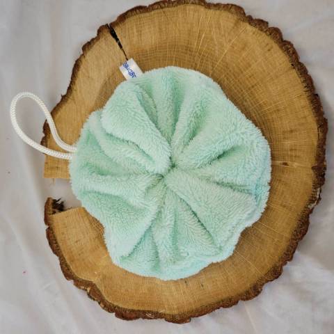 Fleur de douche vert d'eau