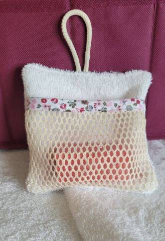 Pochette savon  suspendre blanc 