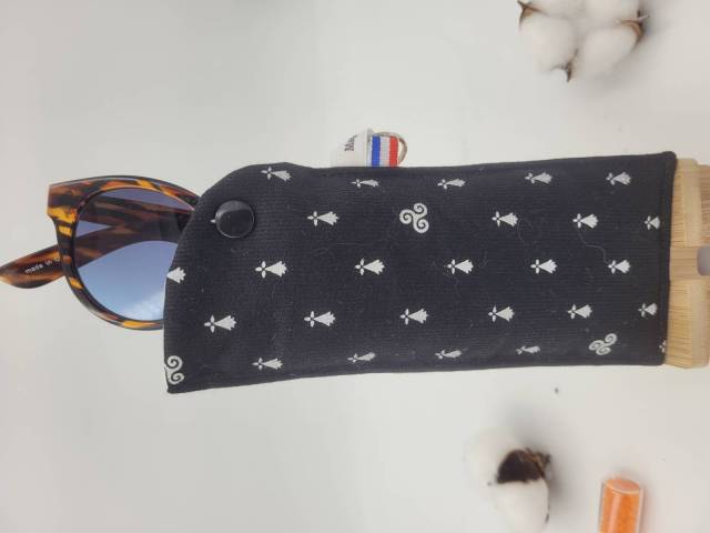 Etui � lunettes BZH noir