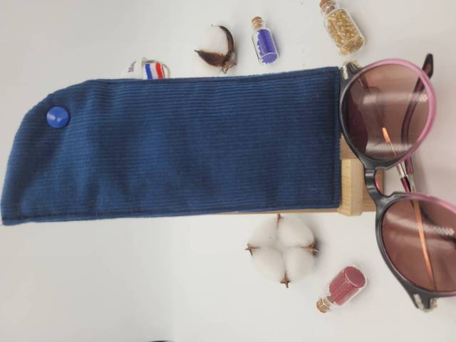 Etui lunettes Velours bleu canard